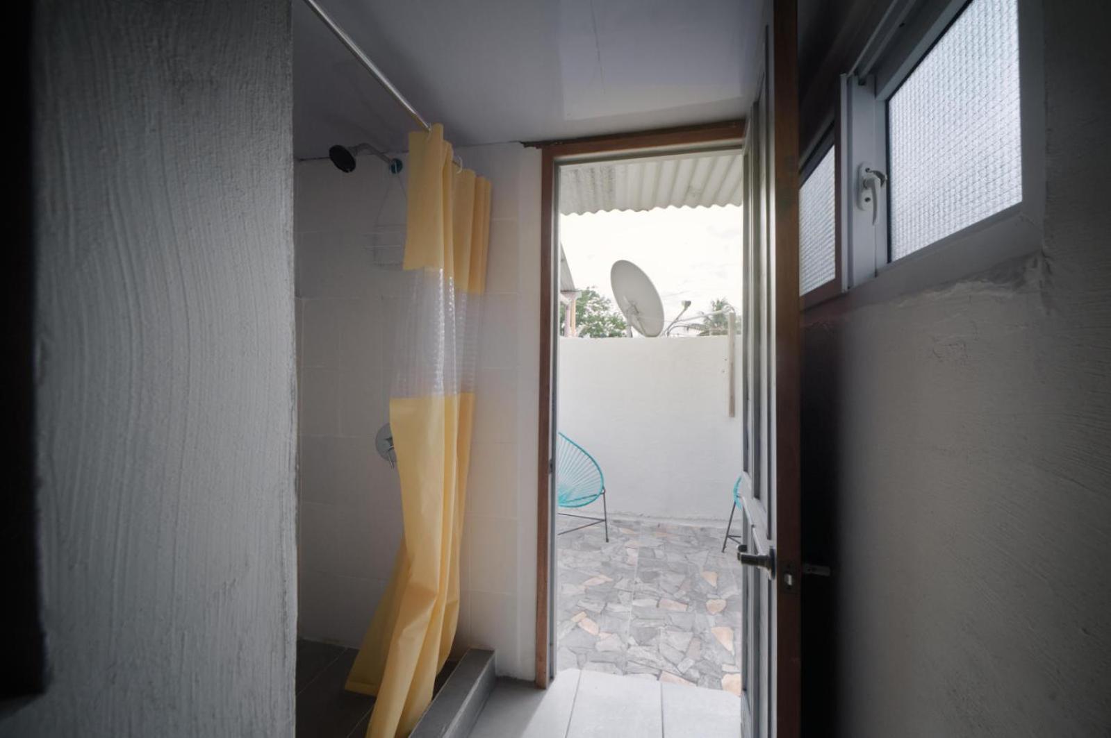 Hostal Don Cenobio Flores Exteriér fotografie